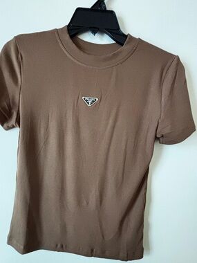 Brown Ribbed Logo Tee with Silver Triangle one size